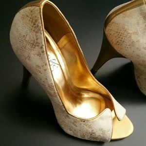 Meet your Posher, Marilyn